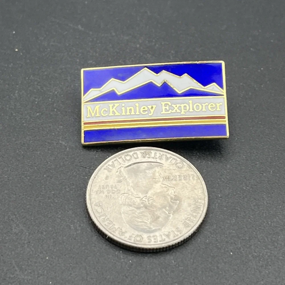 McKinley Explorer‎ Alaska Mountain Lapel Hat Pin
